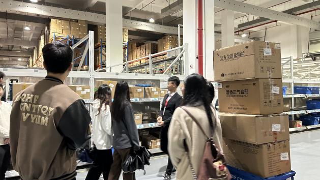 7f3f586476a4be84b57b7f70575edef