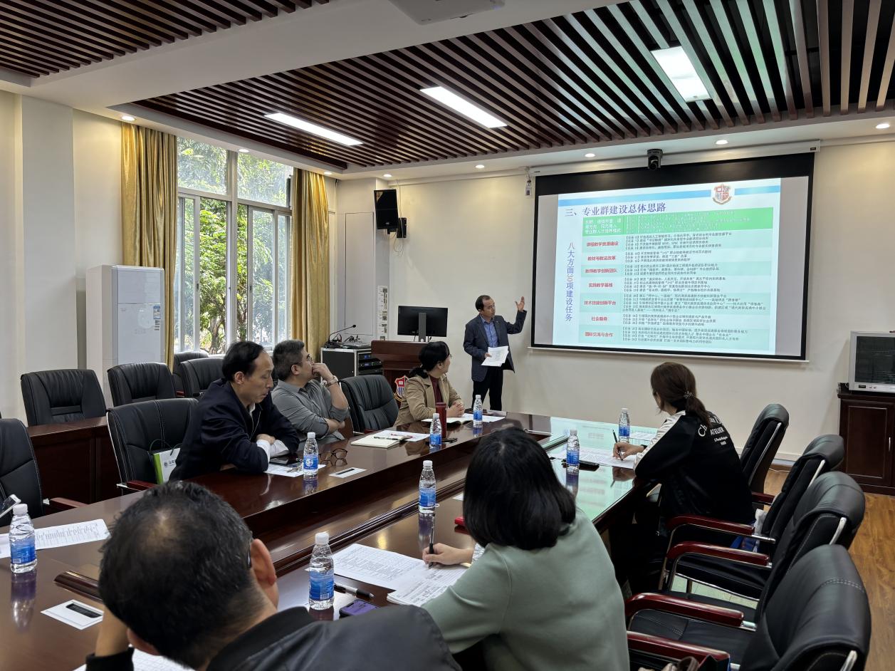 50f8e3cdc67e9c3f98082e2c8c1eaa3