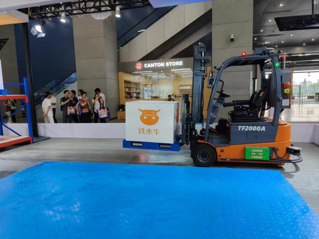 e12079351ca481bb26daf50063ca30f