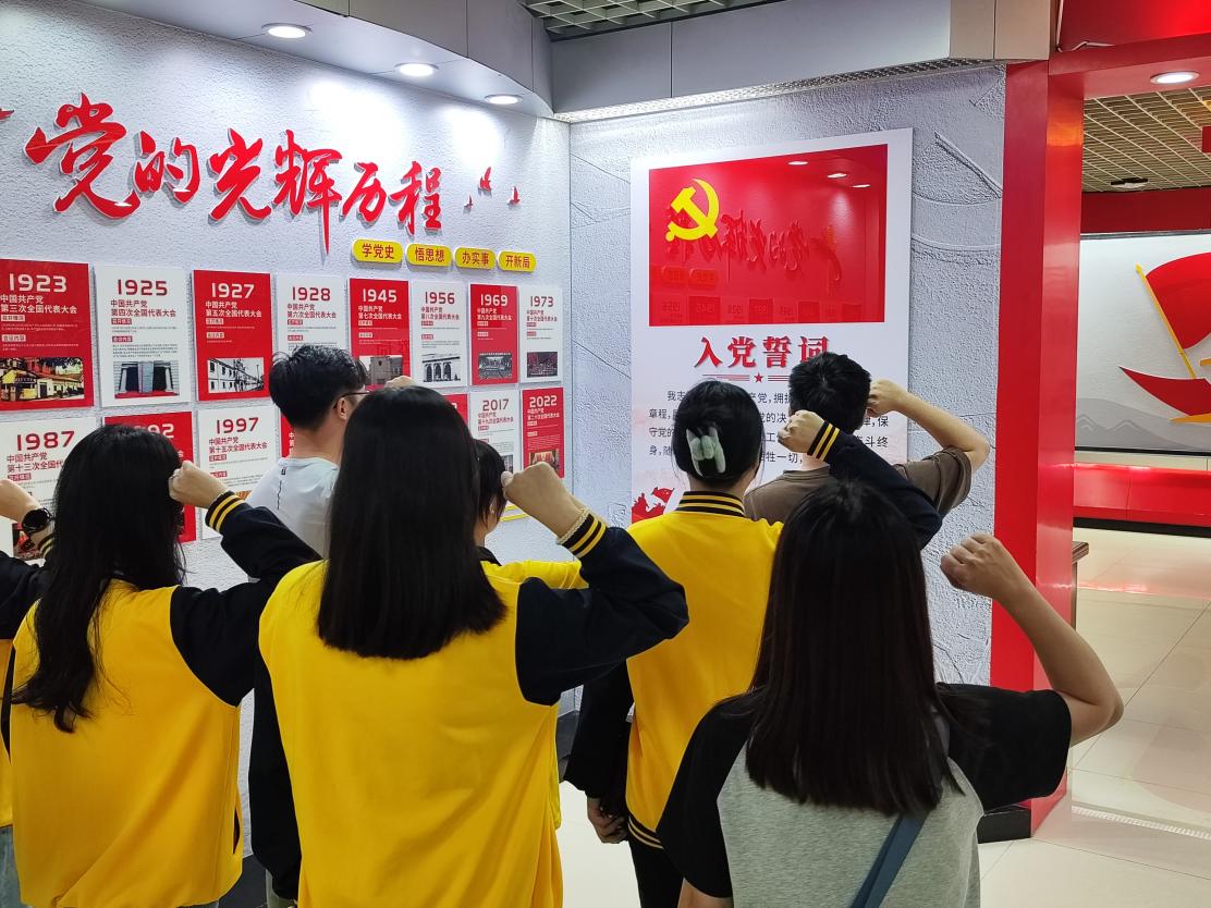 0ea5f8584a02384d333a3fb6186a4a0