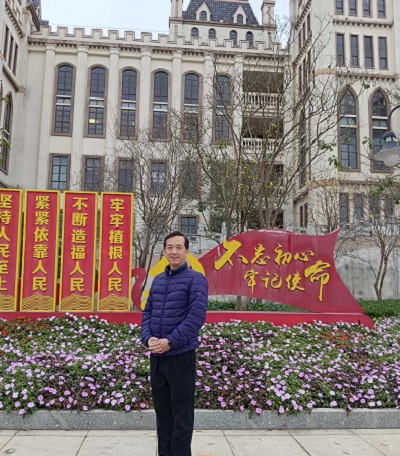 孙荣平.jpg 孙荣平.jpg