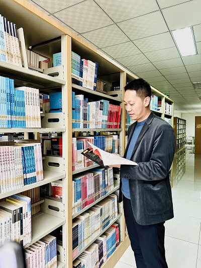 人力资源管理+周伟.jpg 人力资源管理+周伟.jpg