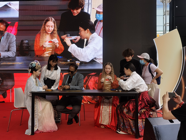 图片3.png 图片3.png